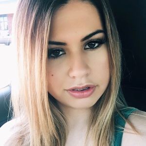 Meet your Posher, Justina